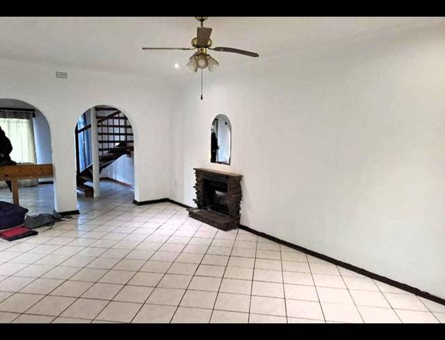 4 BEDROOM HOUSE FOR SALE IN BIRCHLEIGH